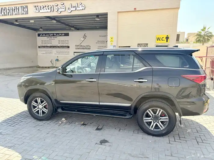 سياره تويوتا فوتشينر 2022 ديزل 2