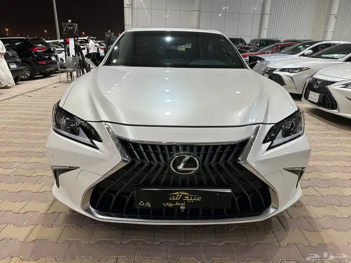 لكزس ES250 موديل 2024 نظيف 0