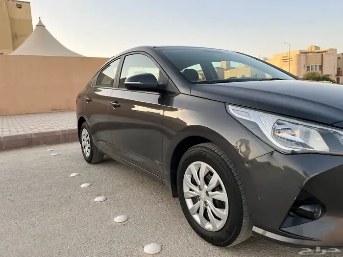 للبيع هيوانداي اكسنت2023 9