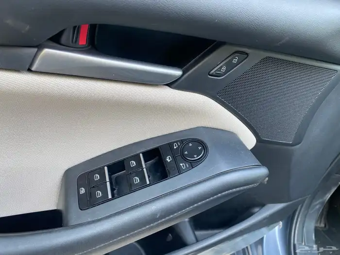 مازدا 3 2024 تحت ضمان الوكاله يوجد عدد الوان مختلفه 12