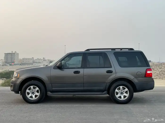 فورد اكسبديشن 2015 9