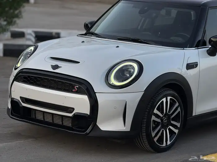 ميني كوبر 2023 S على الضمان 11