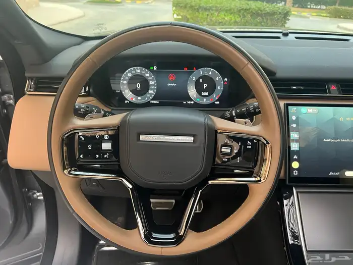 لاندروفر 2025 فيلار p250 مالك اول ممشى 21 الف بحالة الجديد 39