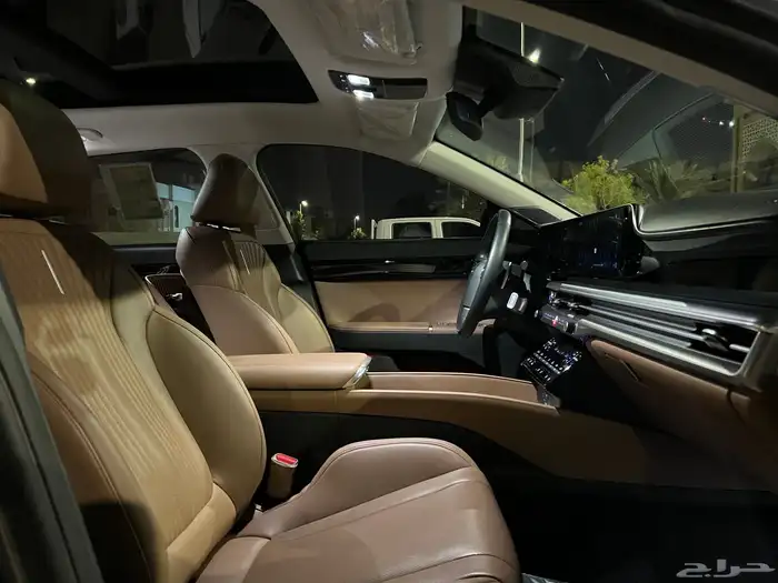 ازيرا بريميوم 2024 ( شبه جديد ) وارد الوعلان 33