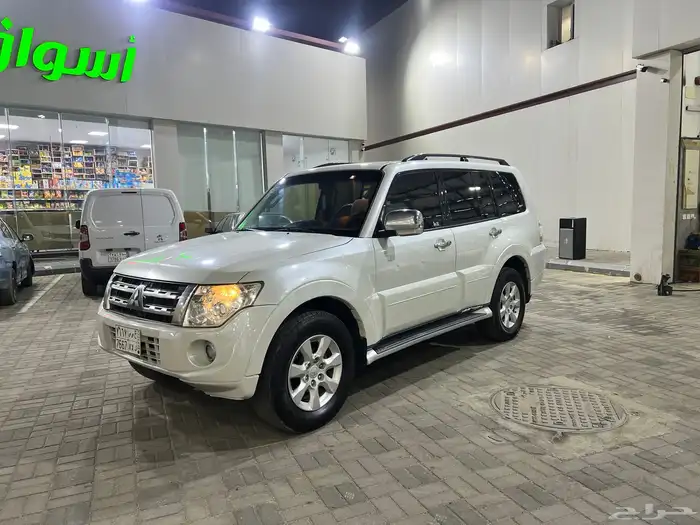 ميتسوبيشي باجيرو 2014 0