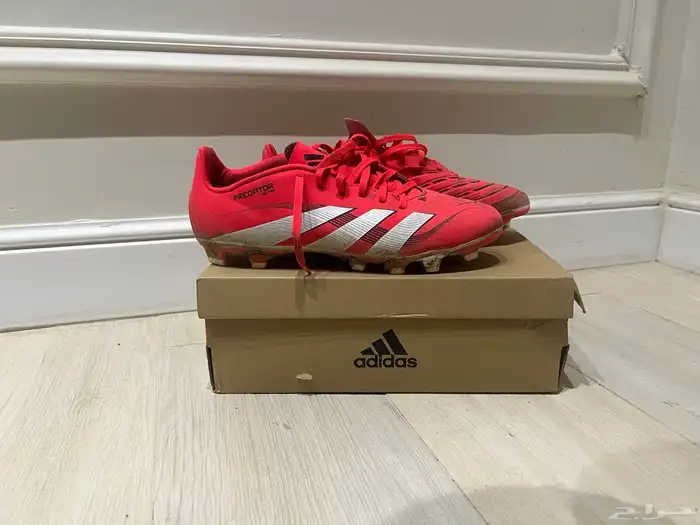 بوت اديداس مستعمل مقاس 44 ب 100 ريال اذا شحن عليك 1