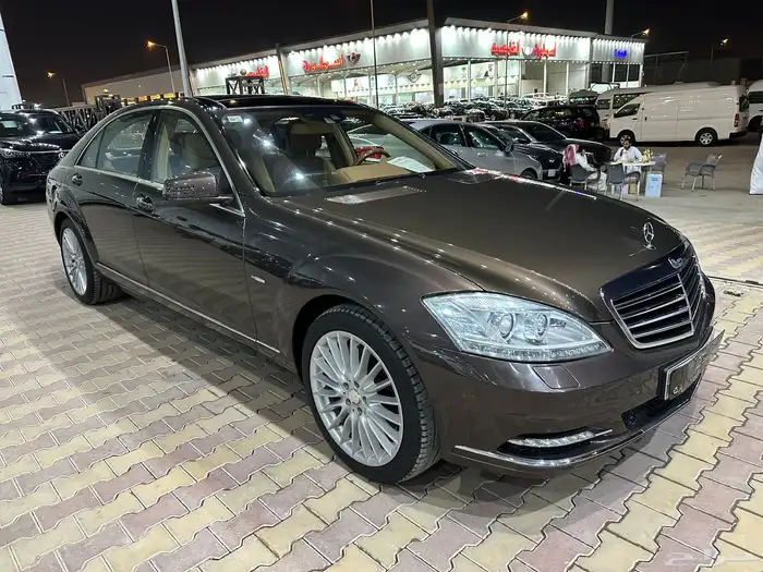 مرسيدس S500 موديل 2011 فل كامل 2