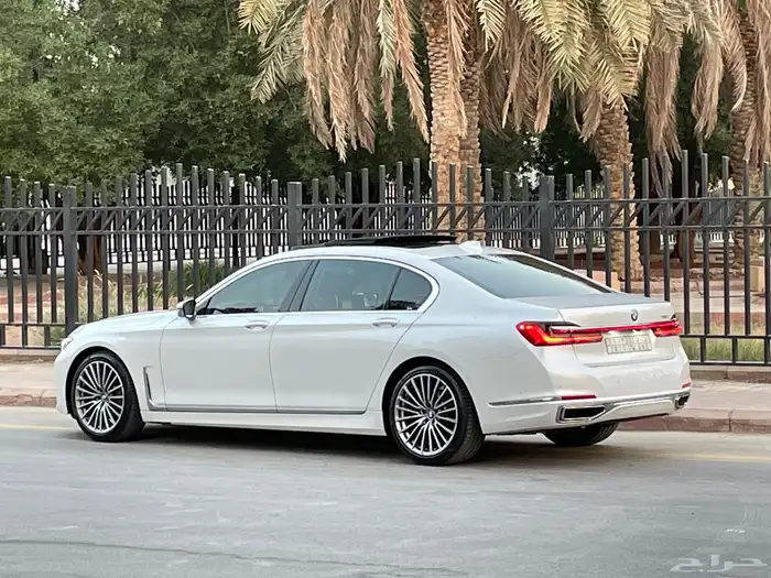 بي ام دبليو Li730 2021 فل كامل نظيف جدا بحال الوكاله 13