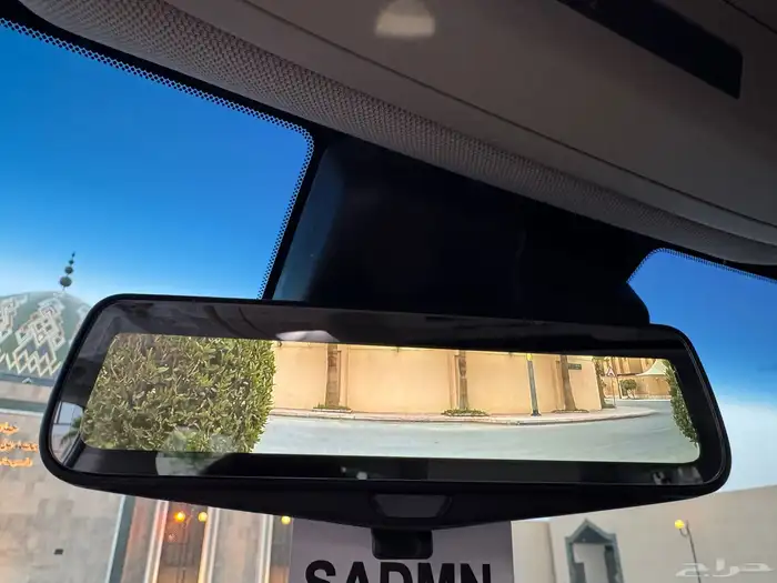 اسكاليد 2019 بريميوم (ملكي) الجميح نظيف جدا 69