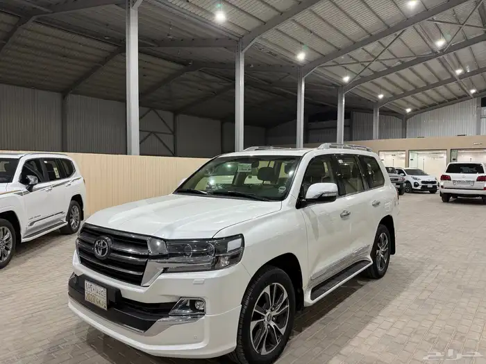 تويوتا لاندكروزر جكسار 2020 فل كامل تورنق وكالة سعودي 1