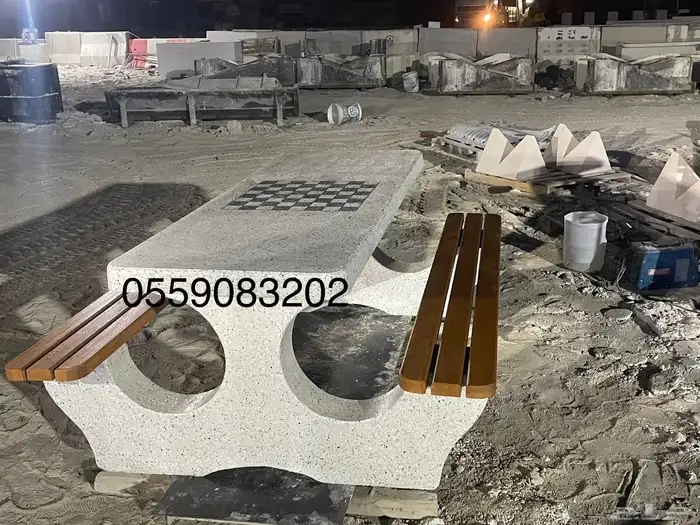 كراسي خرسانية طاولات احواض زرعة جلسات خرسانية 1