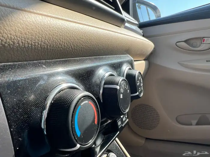 تويوتا يارس موديل 2017 ليمتدد 68