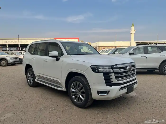 تويوتا لاندكروزر GXR.L4 2026 1