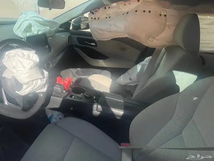 نيسان اكس تريل دبل 7 راكب عداد 13000 4