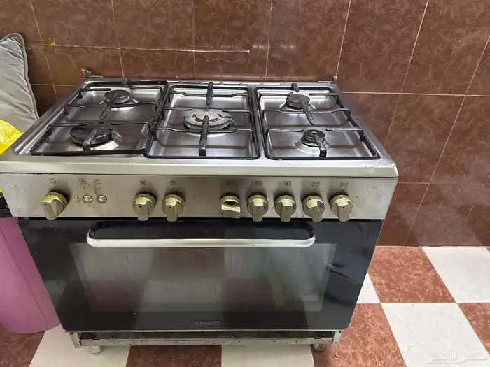 فرن للبيع نظيف 0