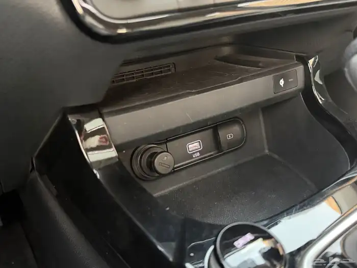 كيا سورنتو 2023 فل كامل وكاله 18