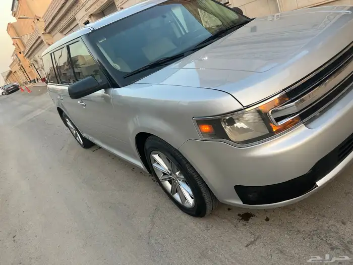 فورد فلكس 2014 نظيف جدا 1