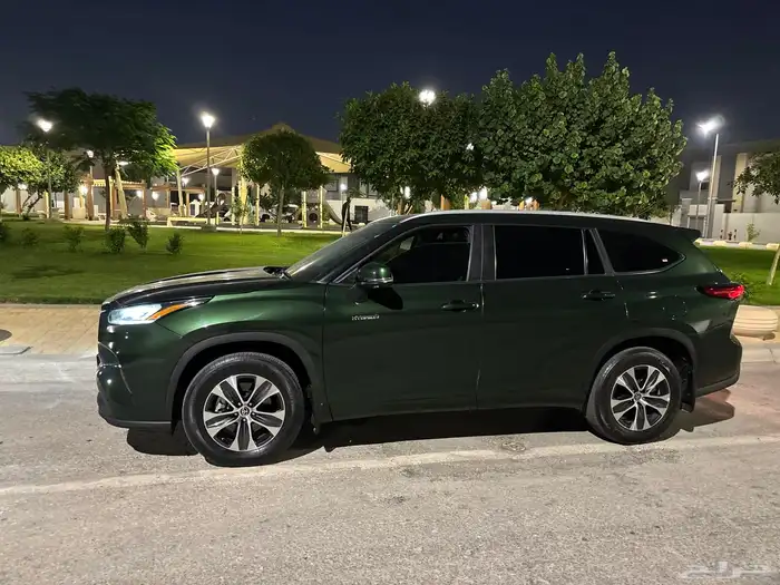 للبيع تويوتا هايلاندر GLE موديل 2023 نظافه وكاله وممشى قليل 7
