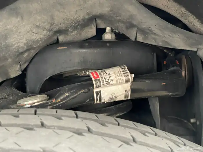 فورد اكسبديشن 2015 13