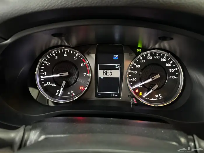 هايلوكس غمارتين بنزين اتوماتيك طيس GLX موديل 2026 23