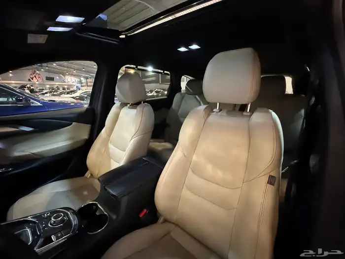مازدا CX9 2020 (( بحالة ممتازة )) 17