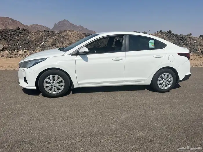 أكسنت موديل 2021 حالة ممتازة 1