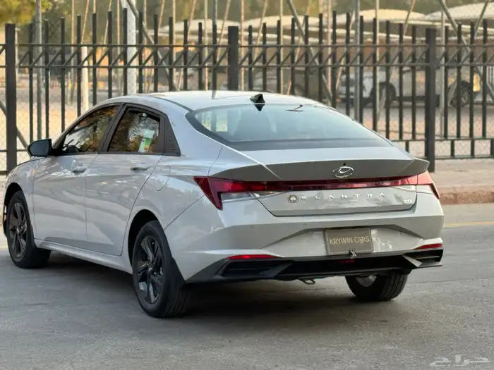 هيونداي النتره نص فل حجم المكينه 2000 2023 9