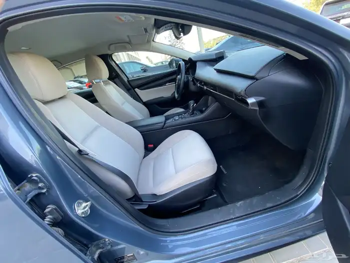 متوفر مجموعة مازدا 3 2024 لازالت تحت الضمان 38