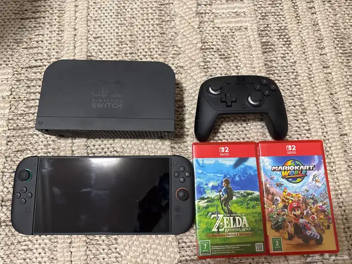 نينتندو سويتش 2 مع يد برو و شريطين 0