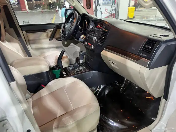 ميتسوبيشي باجيرو 2014 34