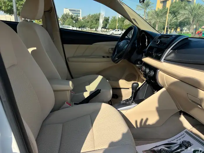 تويوتا يارس موديل 2017 ليمتدد 37