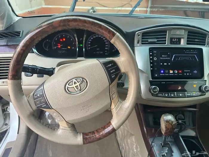 افالون 2012 ابيض لؤلؤي 2