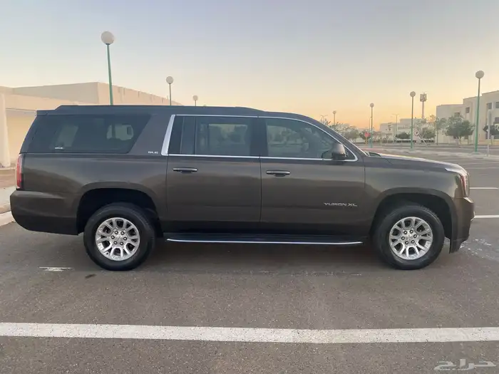 2020 جمس يوكن XL طويل SLE الجميح 4