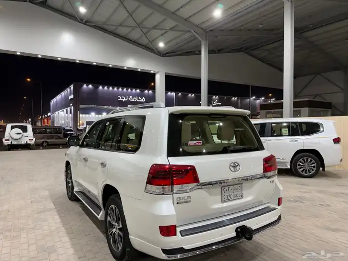 تويوتا لاندكروزر جكسار 2020 فل كامل تورنق وكالة سعودي 6