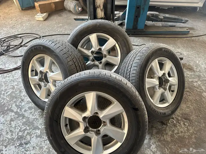 جنوط جيب لكزس اصليه عدد 4للبيع المستعجل 2