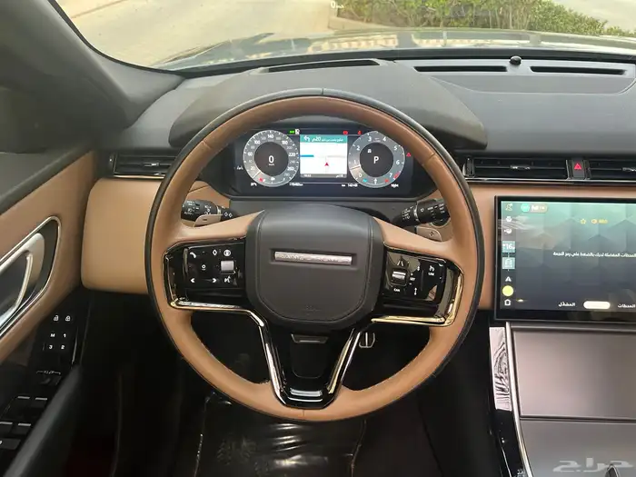 لاندروفر 2025 فيلار p250 مالك اول ممشى 21 الف بحالة الجديد 38