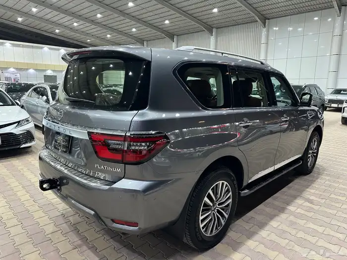 نيسان بترول بلاتينيوم موديل 2021 فل كامل نظيف 29