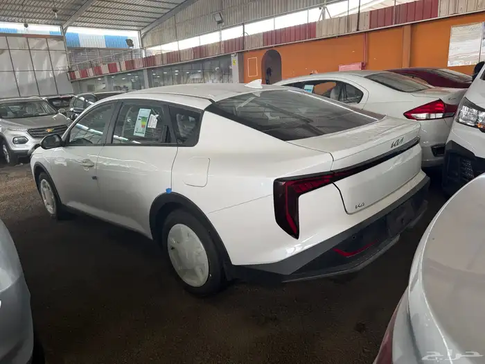 كيا كي 4 k نصف فل موديل 2026 كاش وتقسيط 5