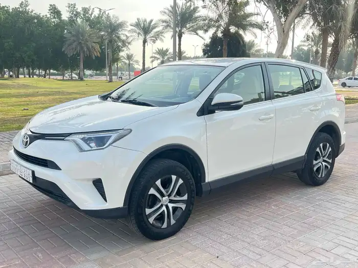 تويوتا راف فور 2018 8