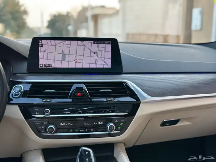 بي ام 520 كت M بدي وكاله داخل ابيض دايمند 2021 25