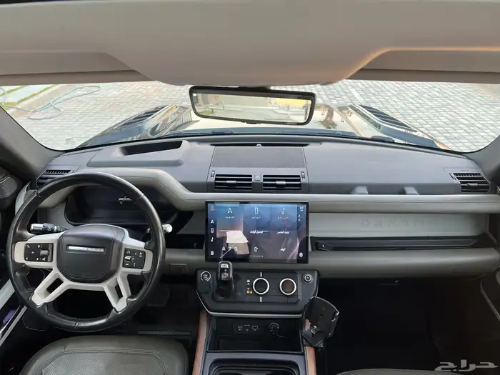 V6ديفندر 2020 27