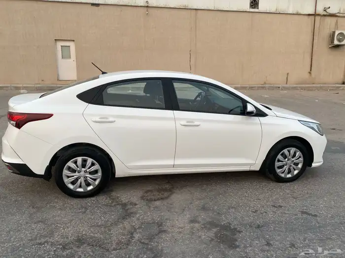 للبيع اكسنت 2023 6