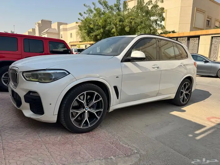 للبيع بي ام x5 6