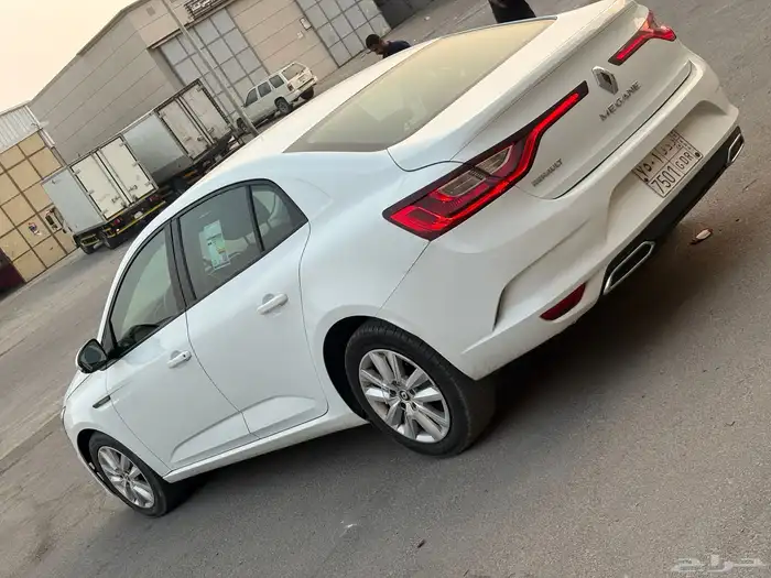 رينو ميجان 2022 2