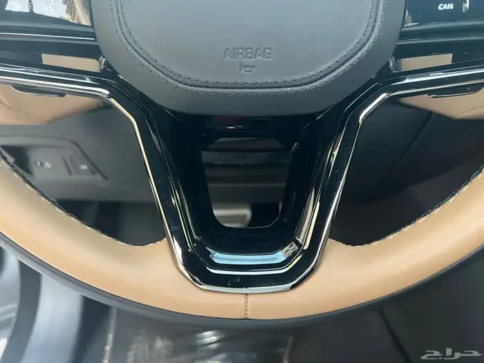 لاندروفر 2025 فيلار p250 مالك اول ممشى 21 الف بحالة الجديد 42