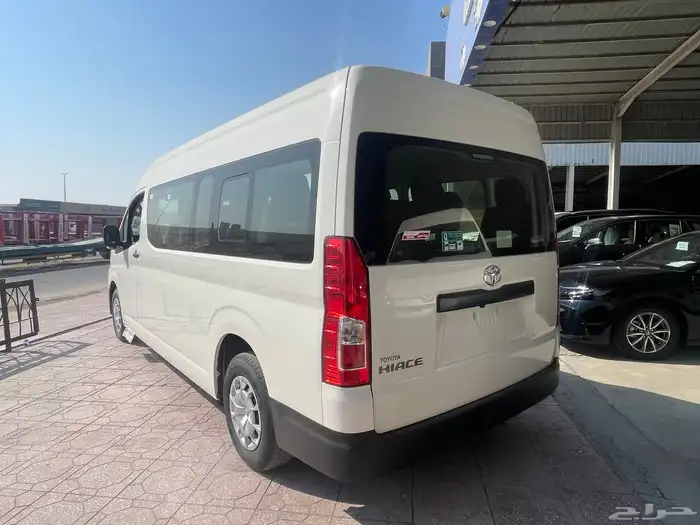 باص ركاب موديل 2026 ديزل قير توماتيك 4