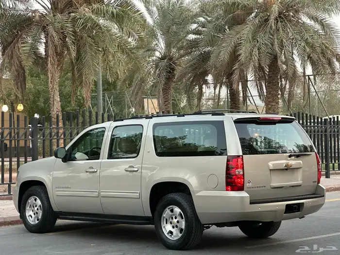 شفروليه تاهو موديل 2011 سعودي دبل 4