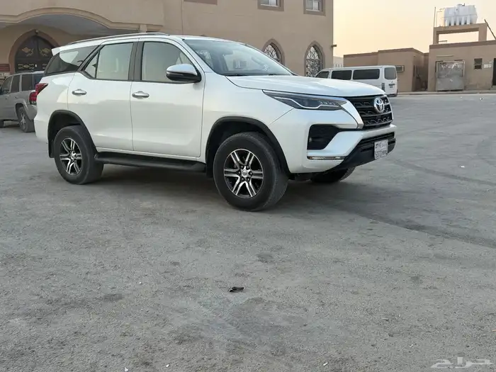 فورشنر VX 2022 سته سرندل 0