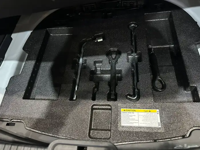 لكزس ES250 موديل 2024 نظيف 22