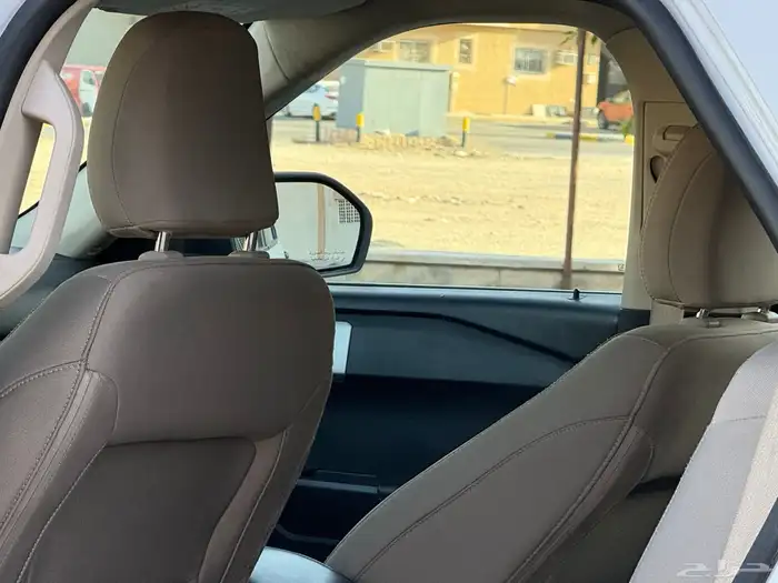 فورد اكسبلورر 2022 V6 12